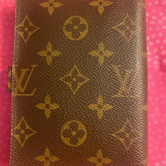 Louis Vuitton Agenda PM Authentic - Picture 2 of 9